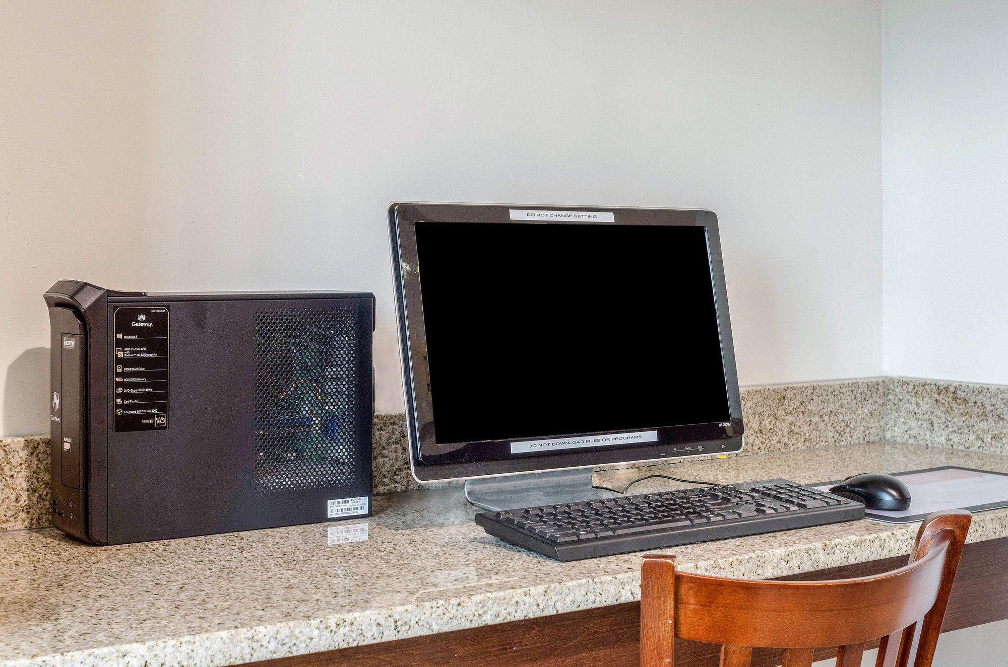 Фото Econo Lodge University