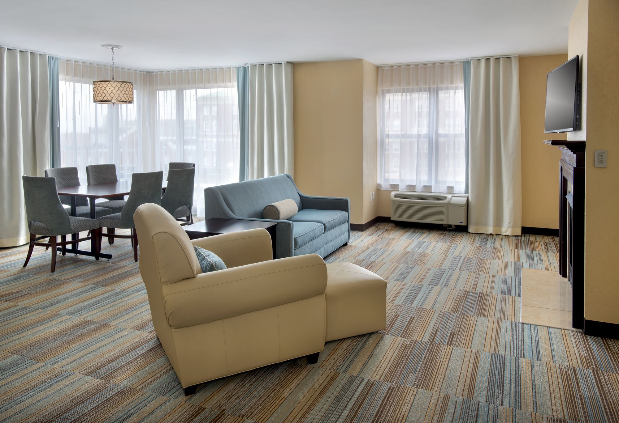 Фото Hilton Garden Inn Albany Medical Center