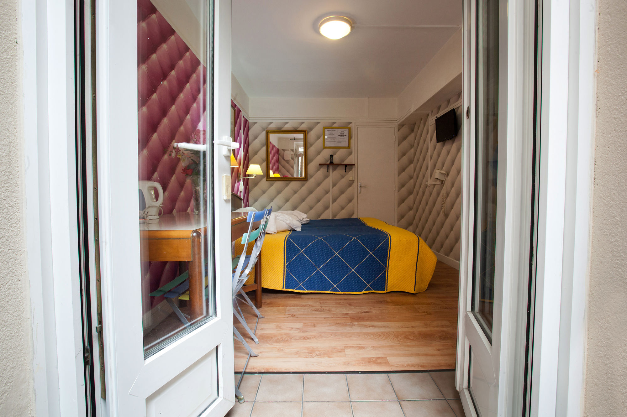 Фото Hotel Aviatic