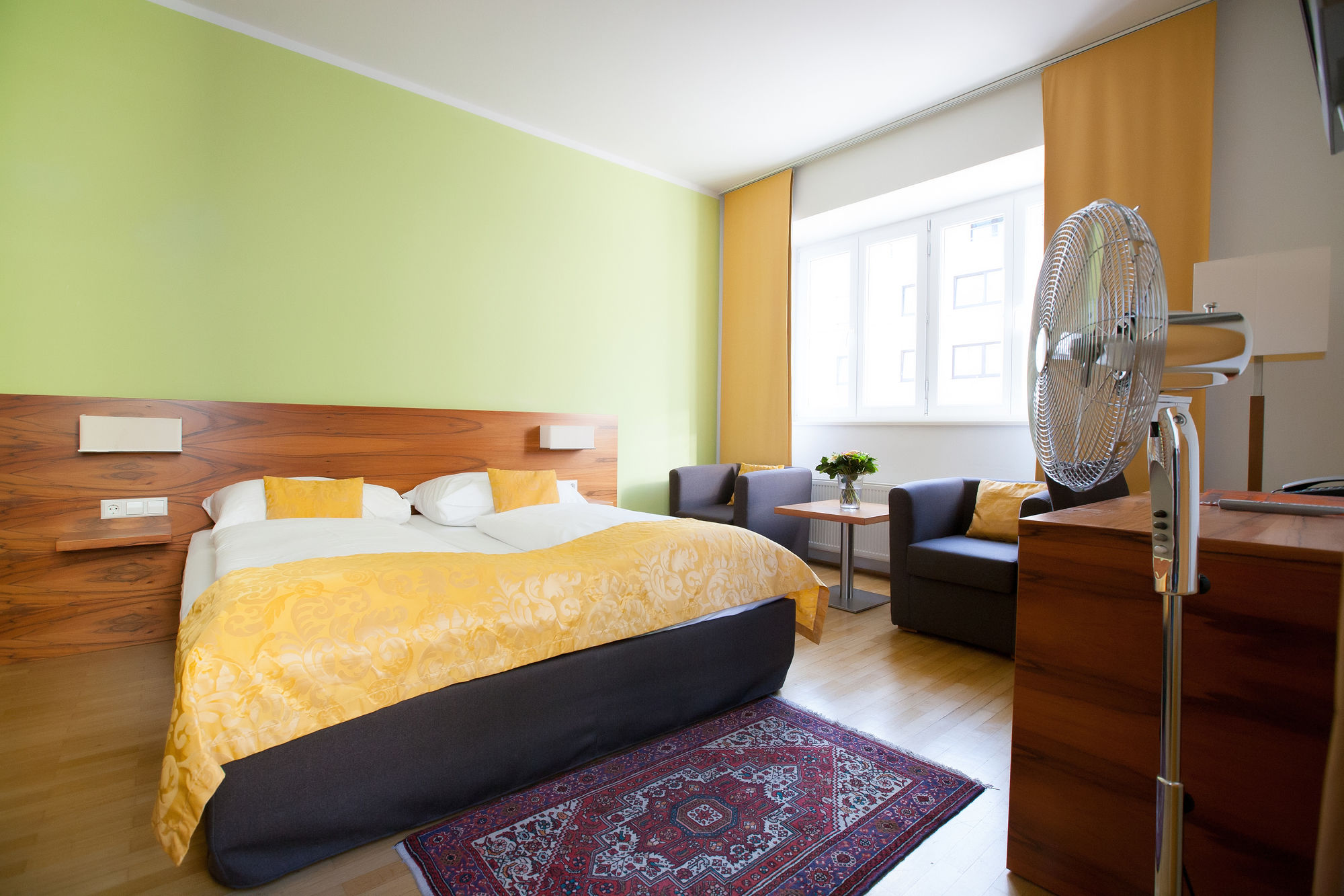 Фото Hotel Jedermann