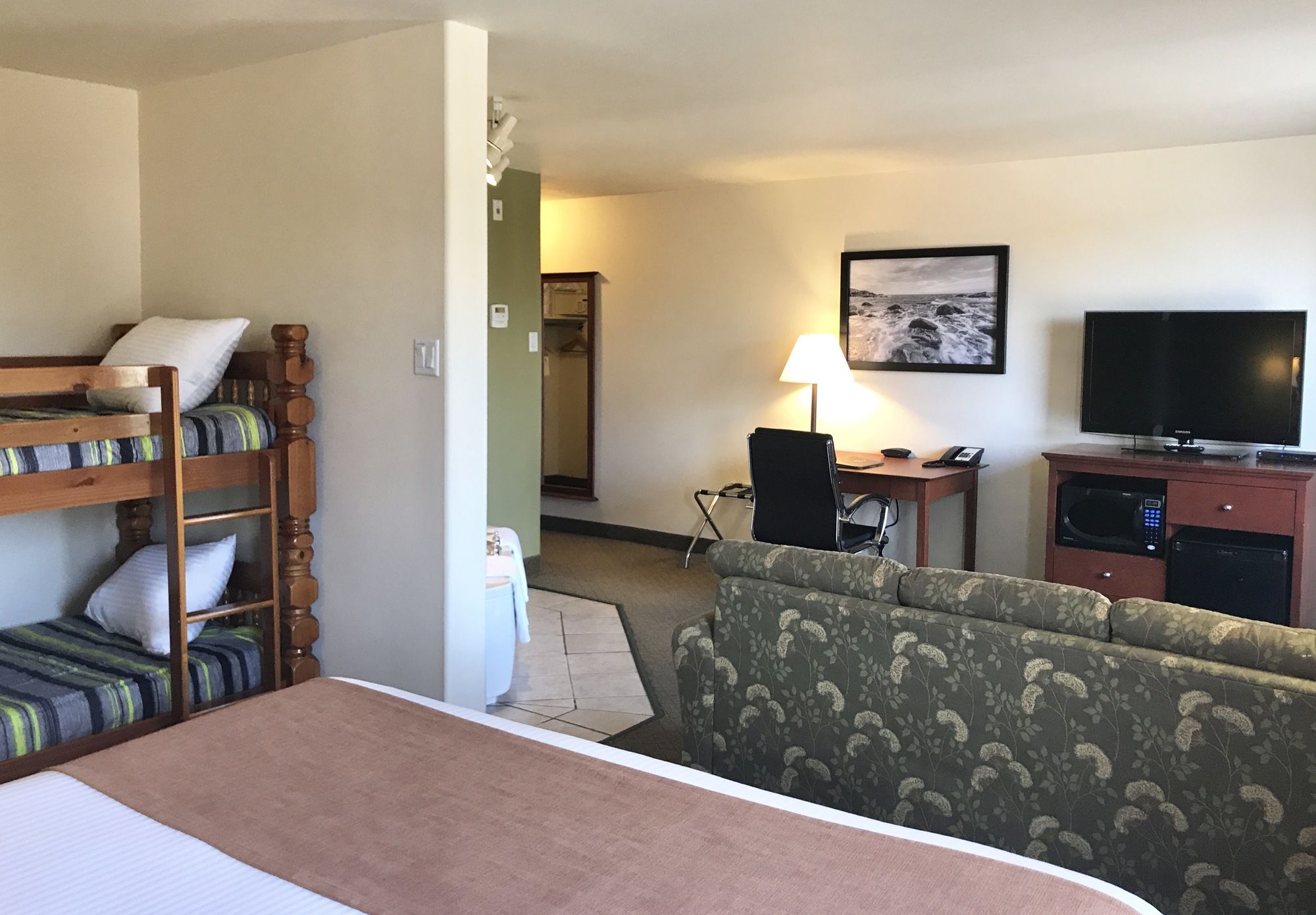 Фото Super 8 by Wyndham Amherst Ns