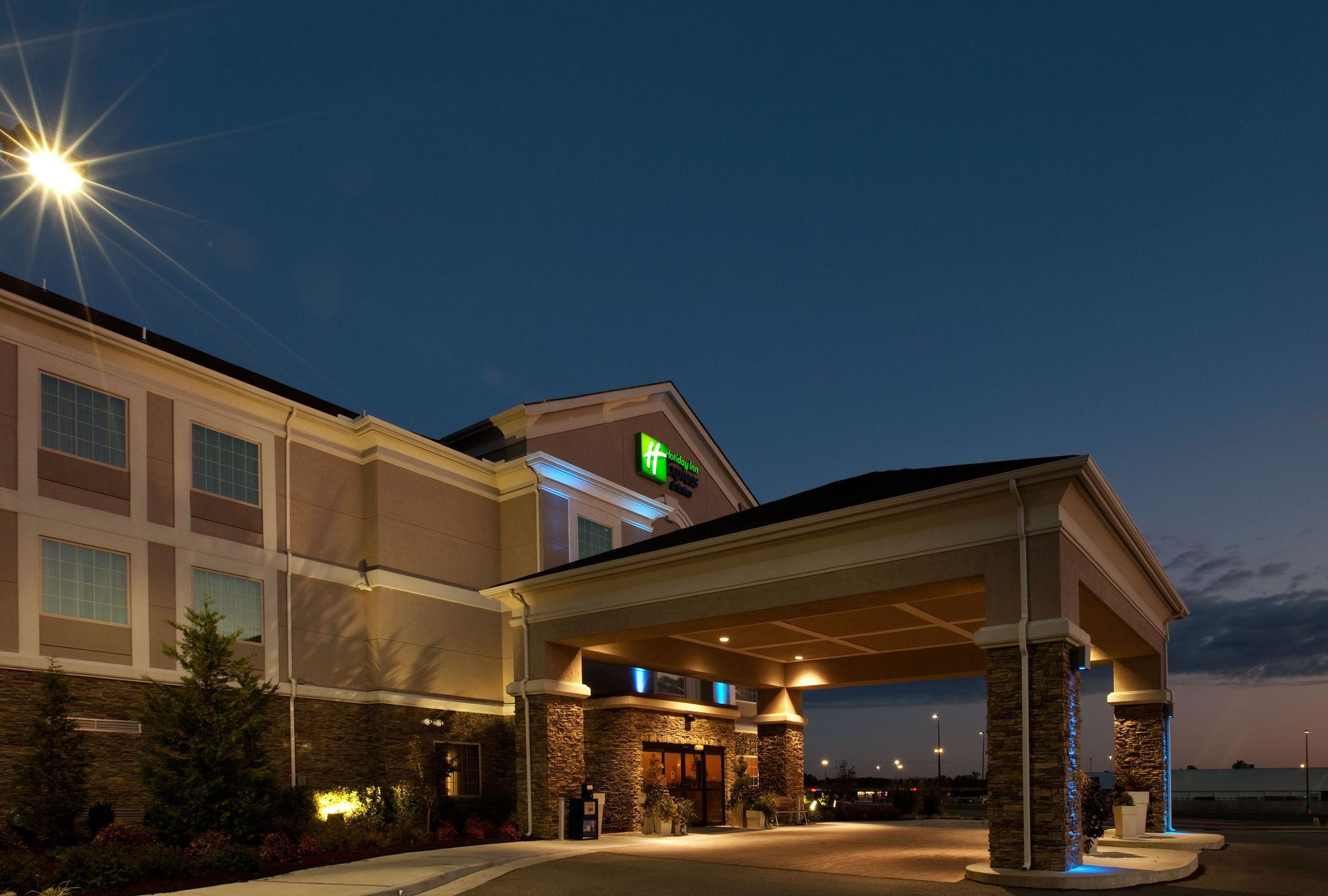 Фото Holiday Inn Express Ada, an Ihg Hotel