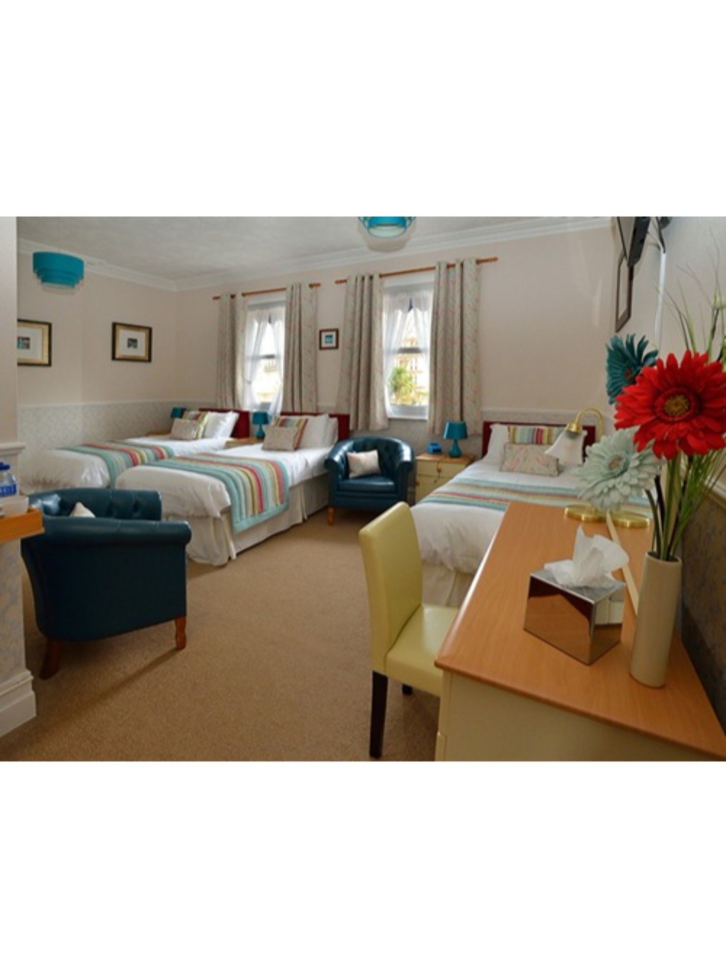 Фото The Westgate