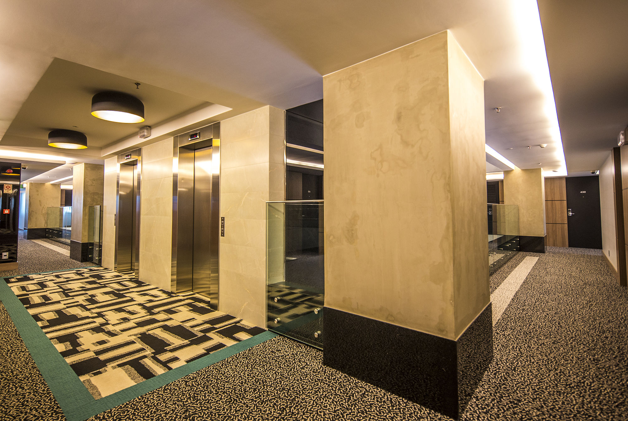 Фото Mercure Uberlandia Plaza Shopping Hotel