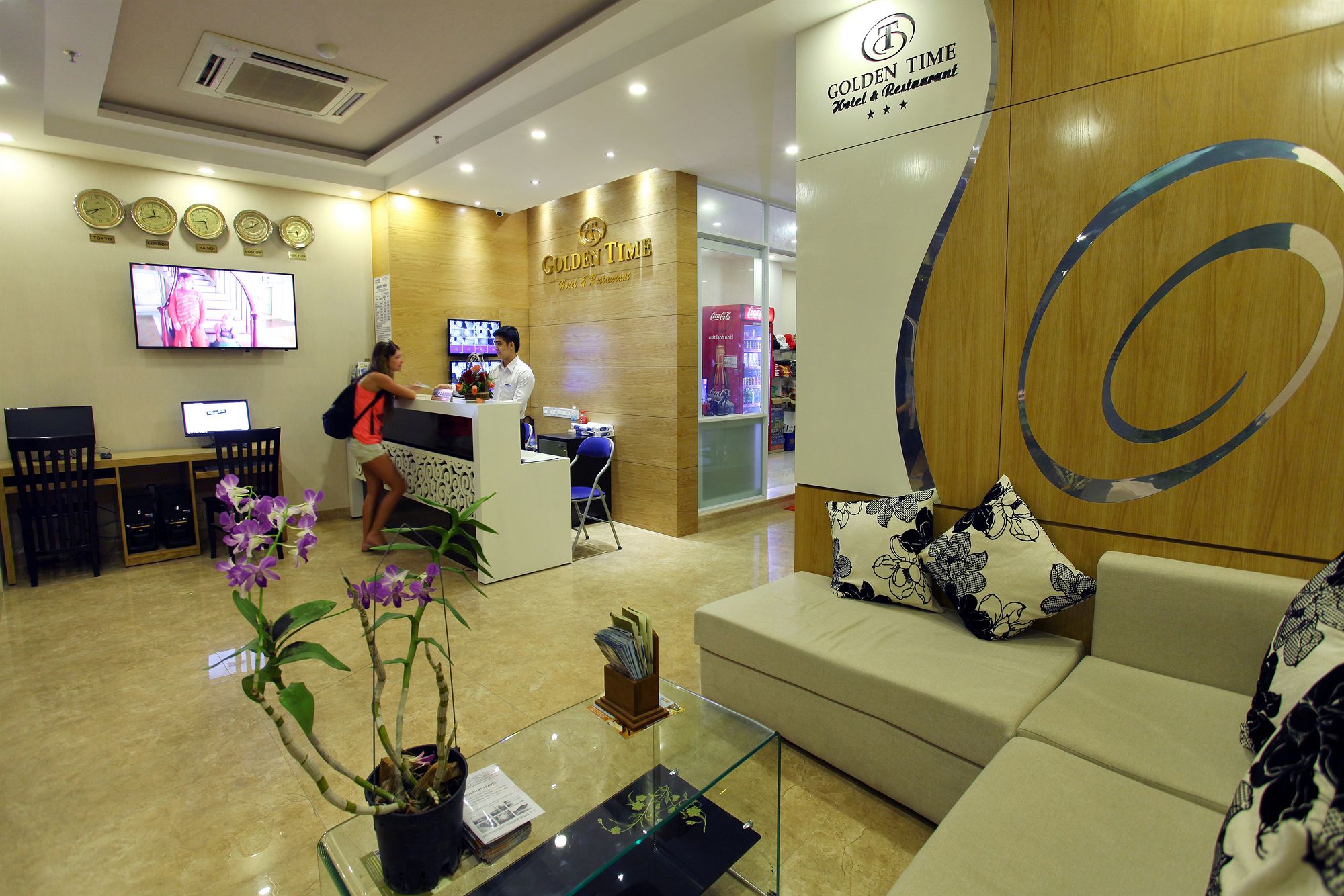 Фото отеля 2