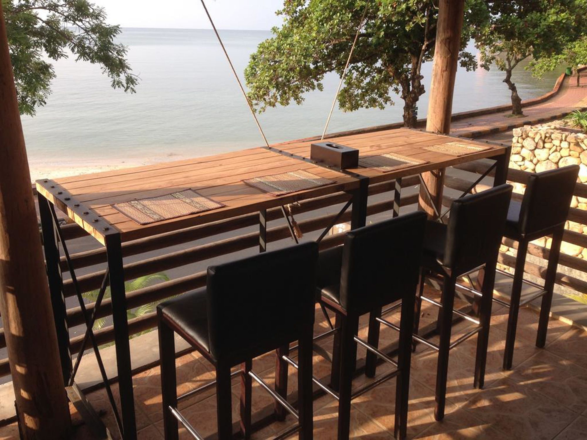 Фото Saravoan Hotel Kep