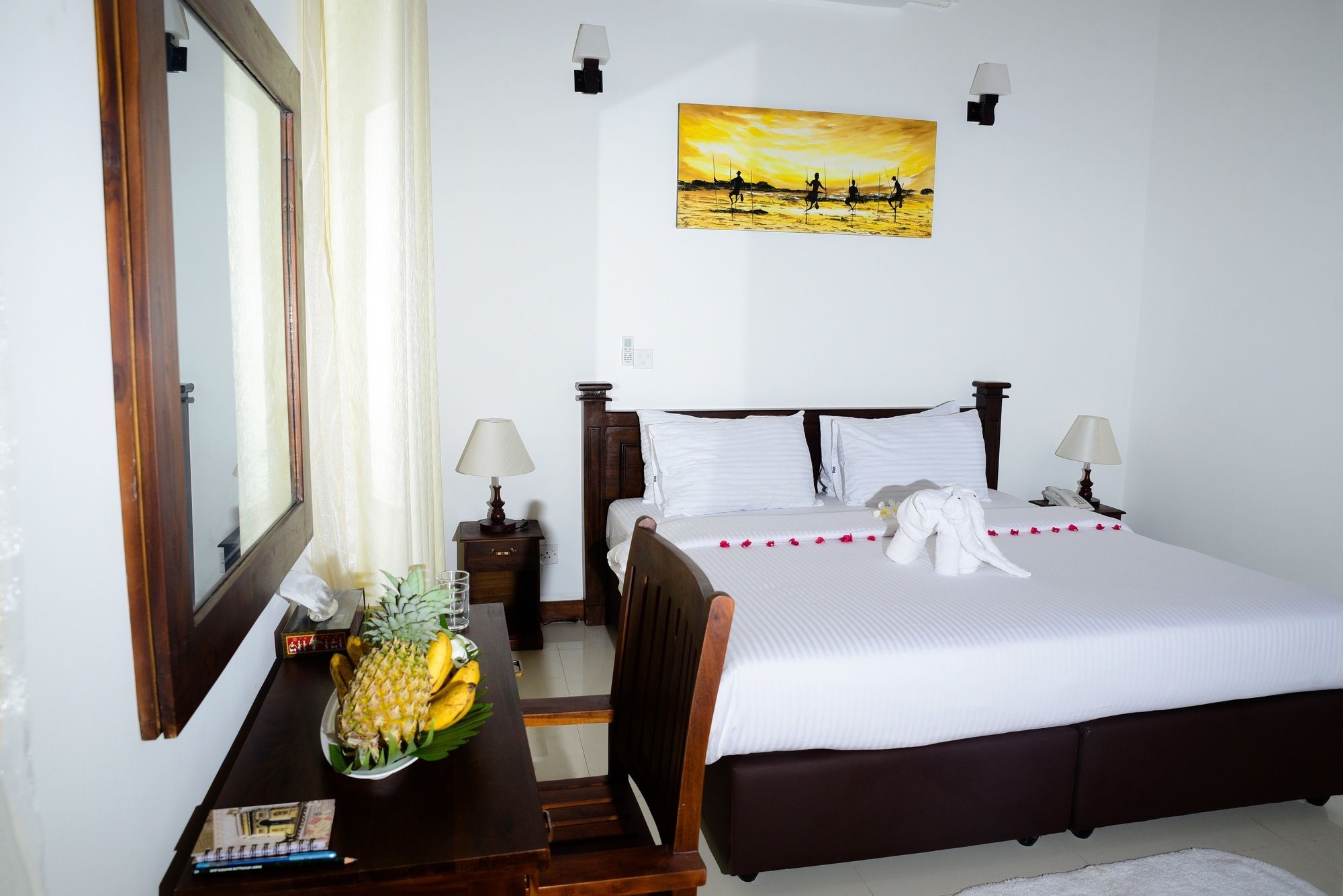 Фото Hikka FnR Villa