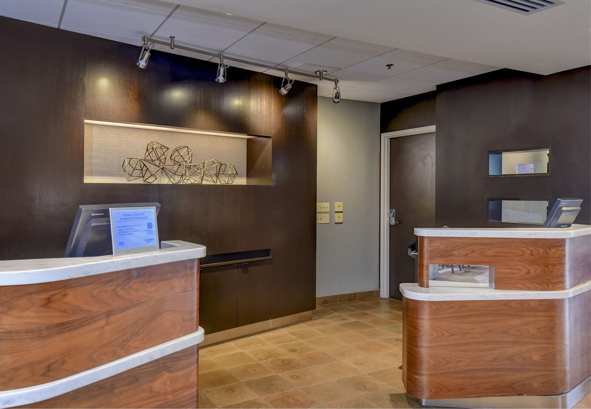 Фото Courtyard by Marriott Downtown Boise