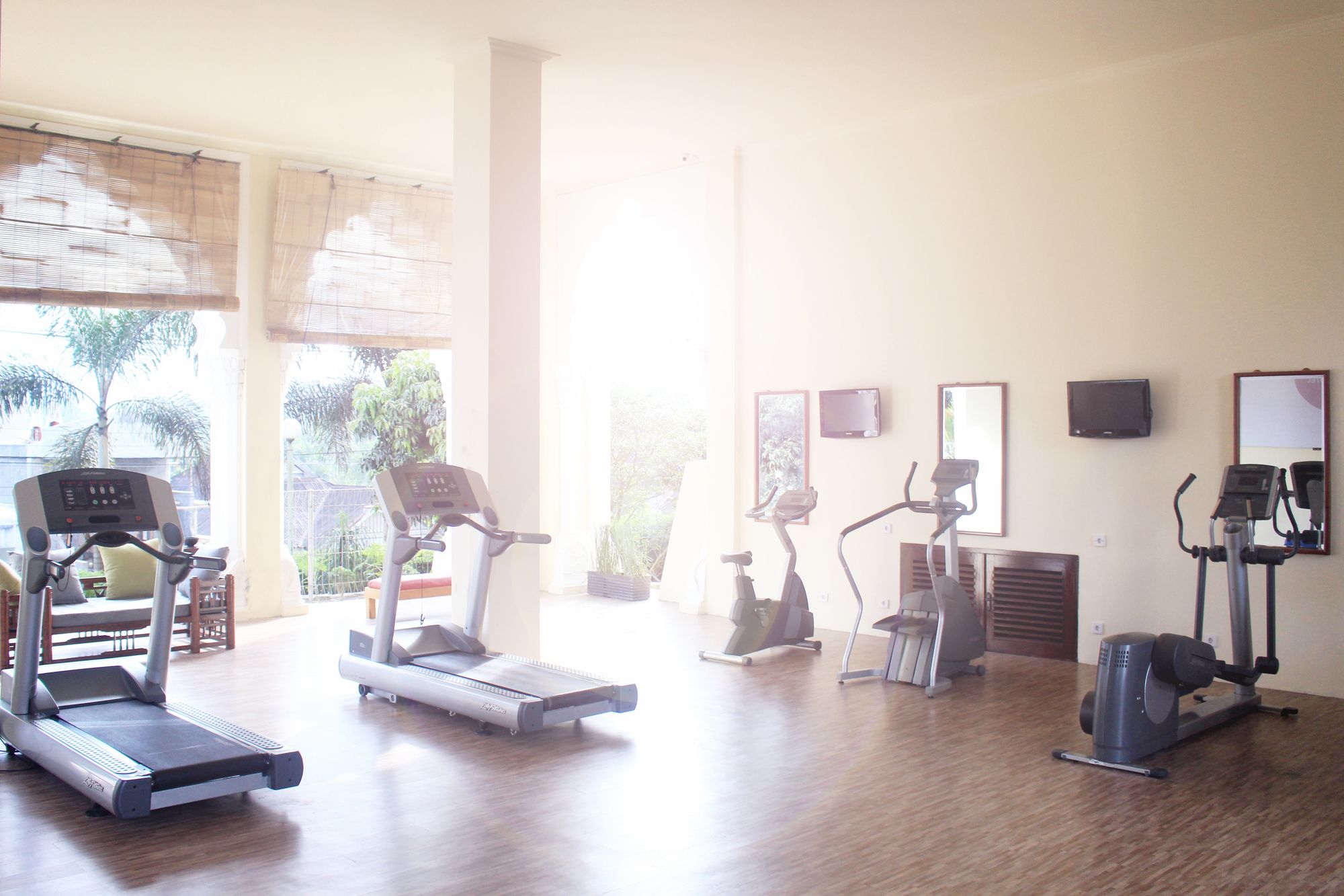 Фото Novotel Bukittinggi