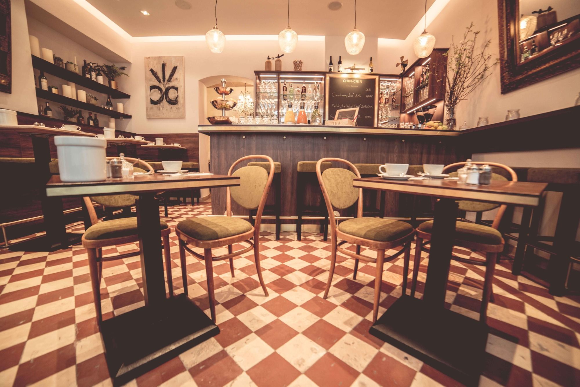 Фото Bohemian Hotel