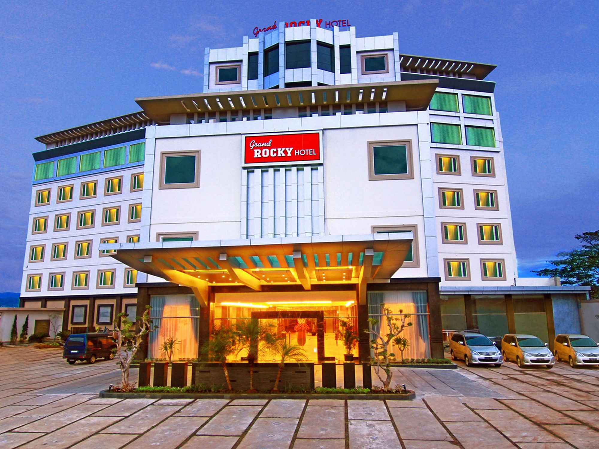 Фото отеля 2