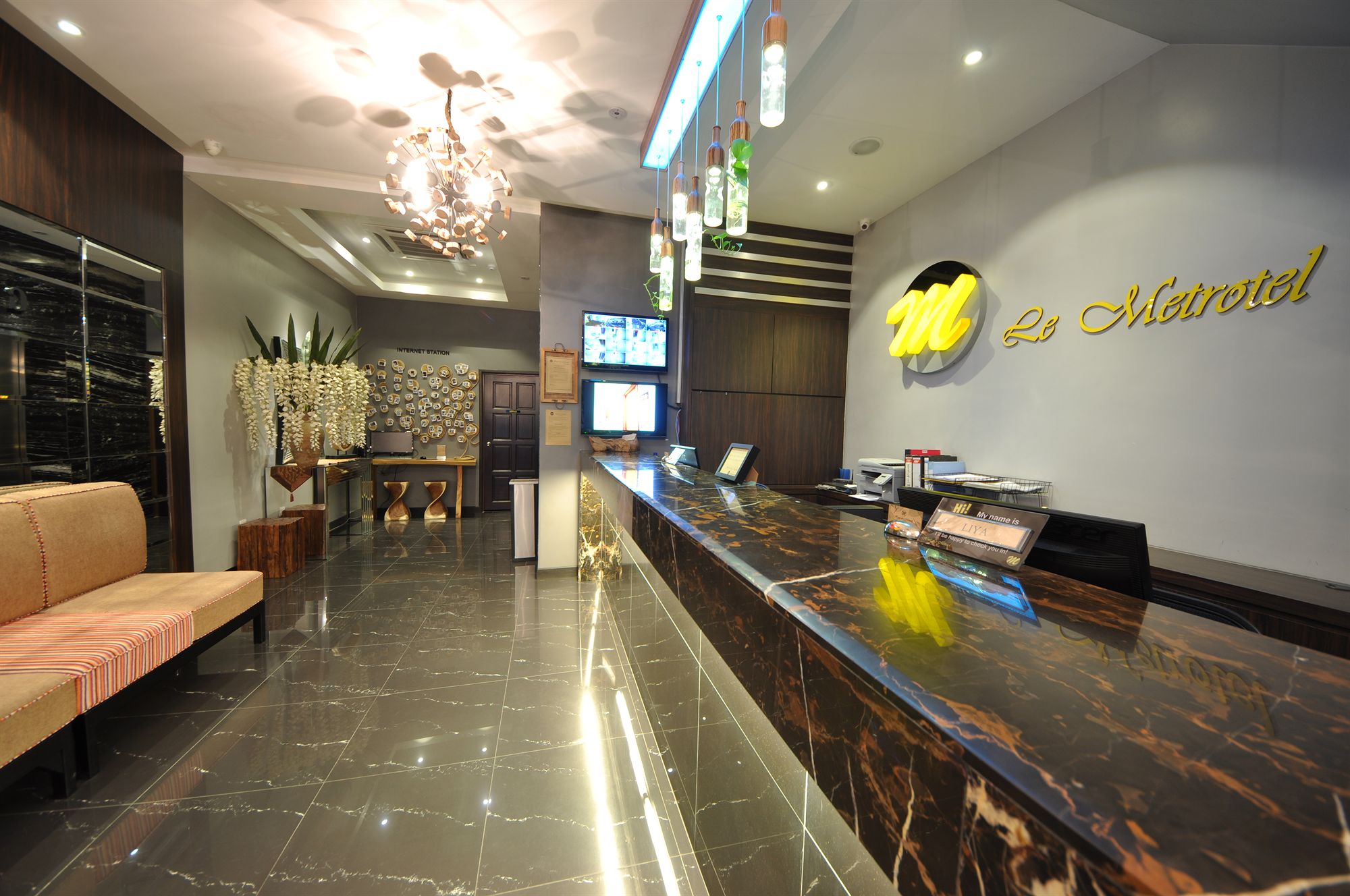 Фото отеля 2