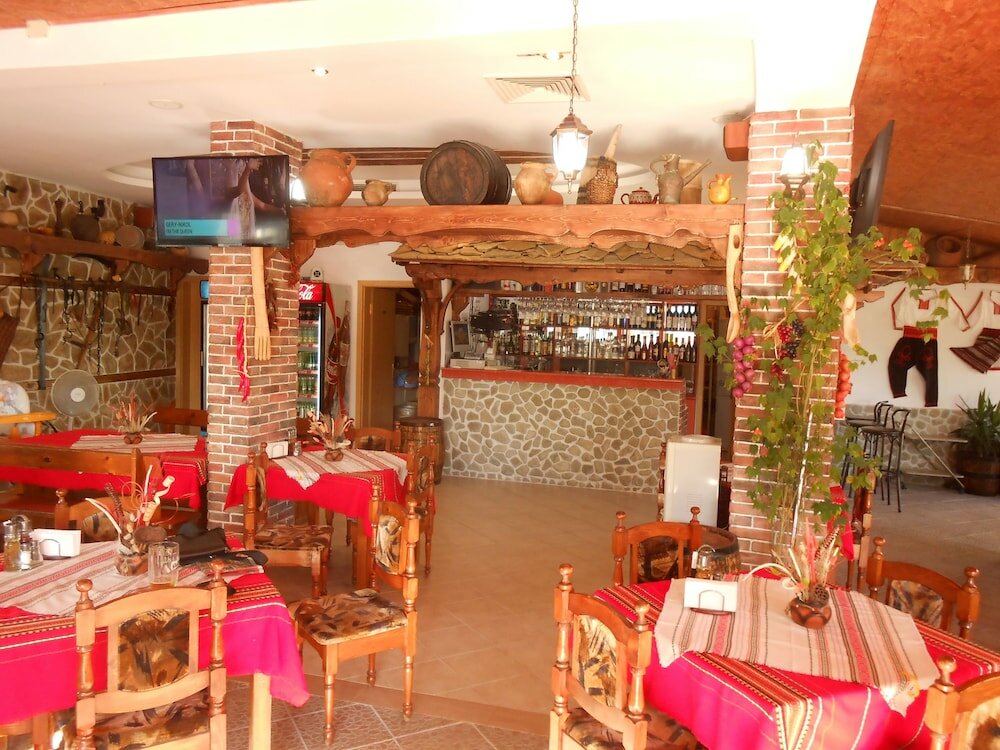 Фото Sunny Holiday Apartments