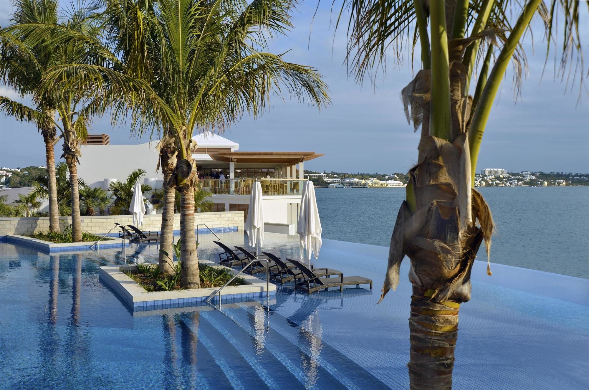 Фото Hamilton Princess & Beach Club A Fairmont Managed Hotel