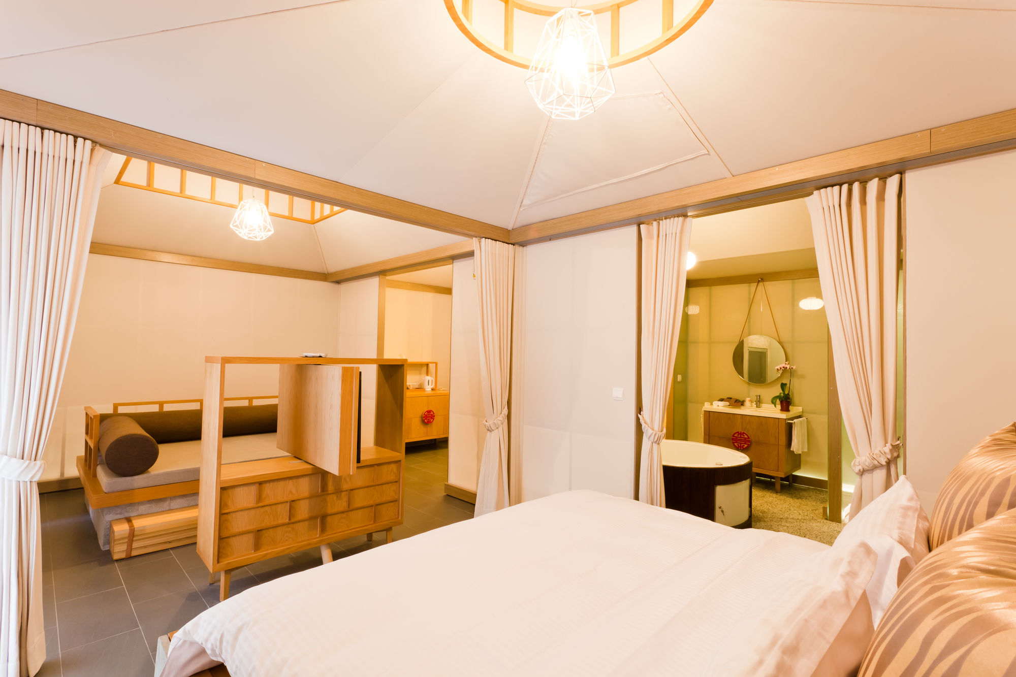 Фото Tianxiaju Motel