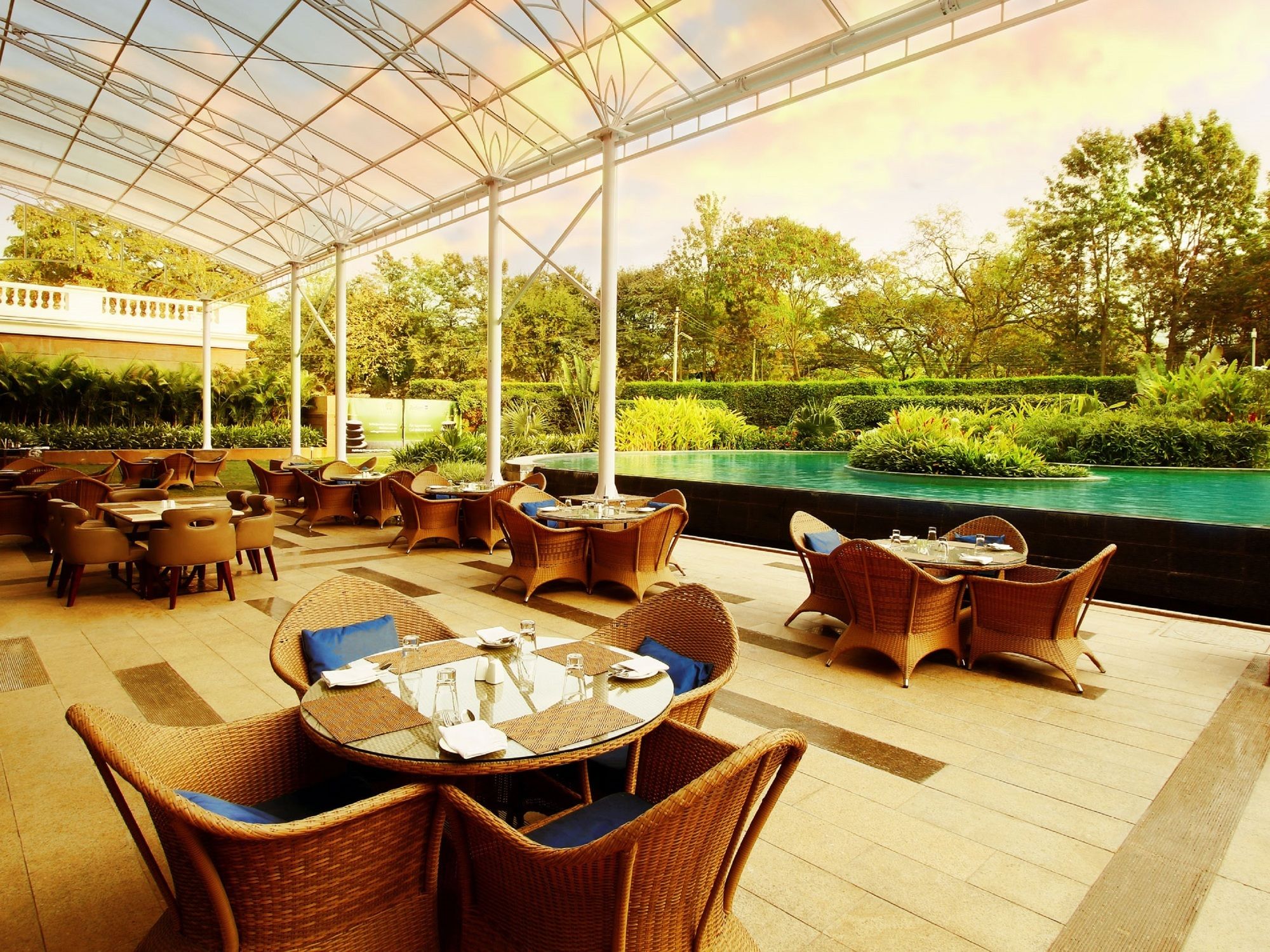 Фото Radisson Blu Plaza Hotel Mysore