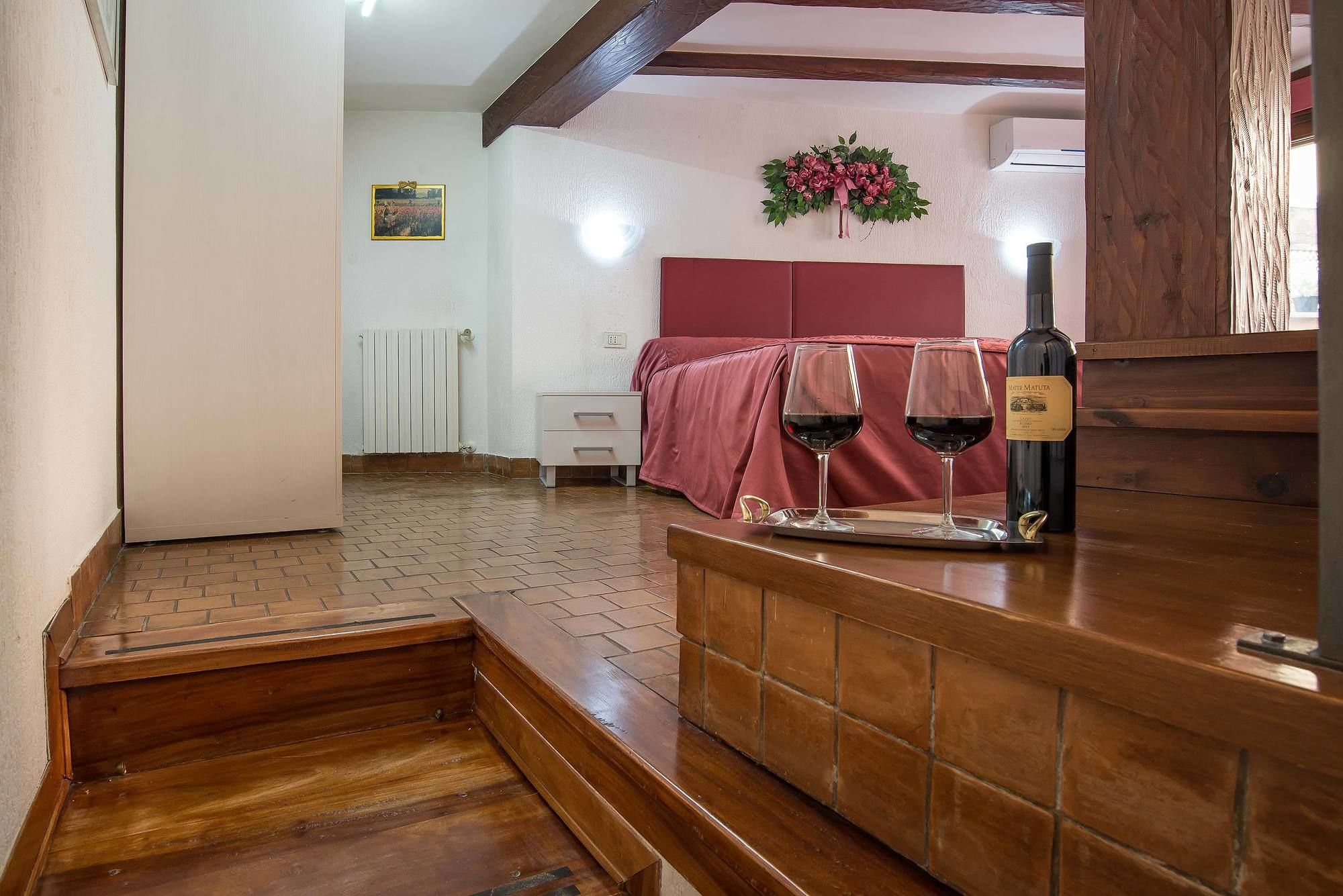 Фото Trevi Rome Suite