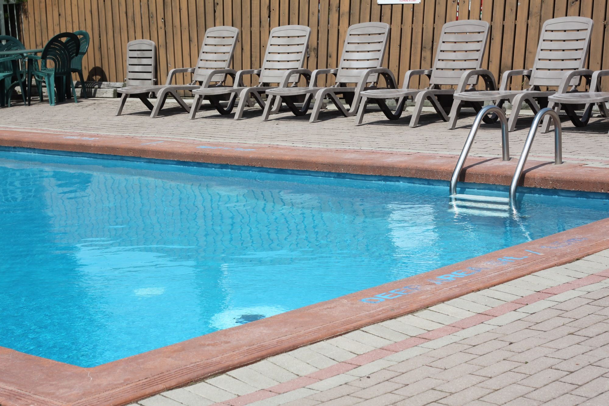 Фото Quality Inn & Suites 1000 Islands