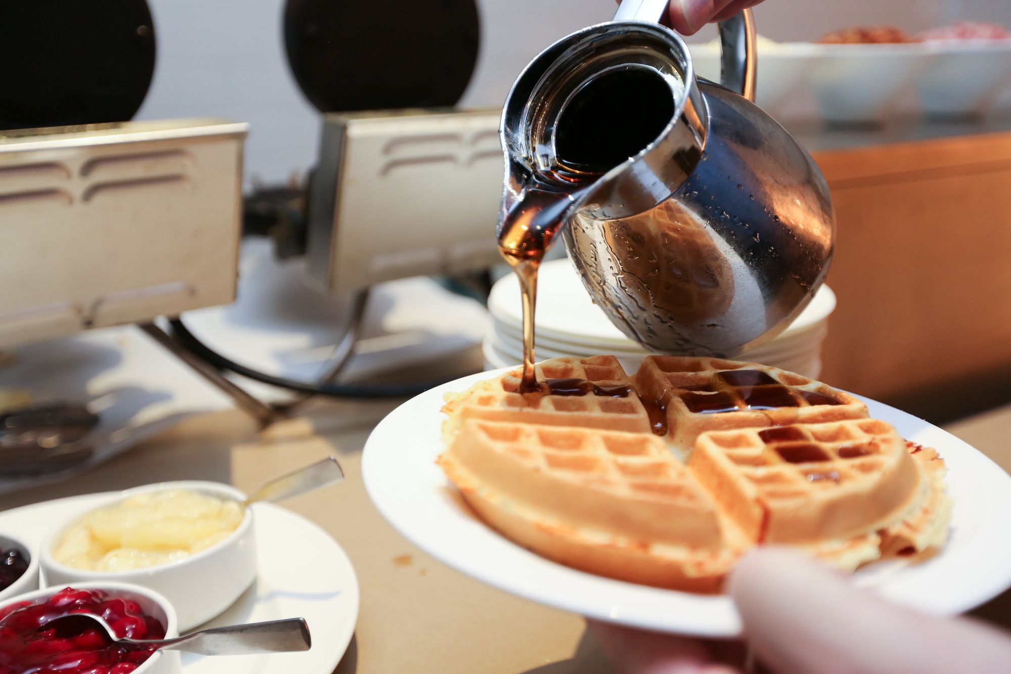 Фото Best Western Parkway Hotel Toronto North