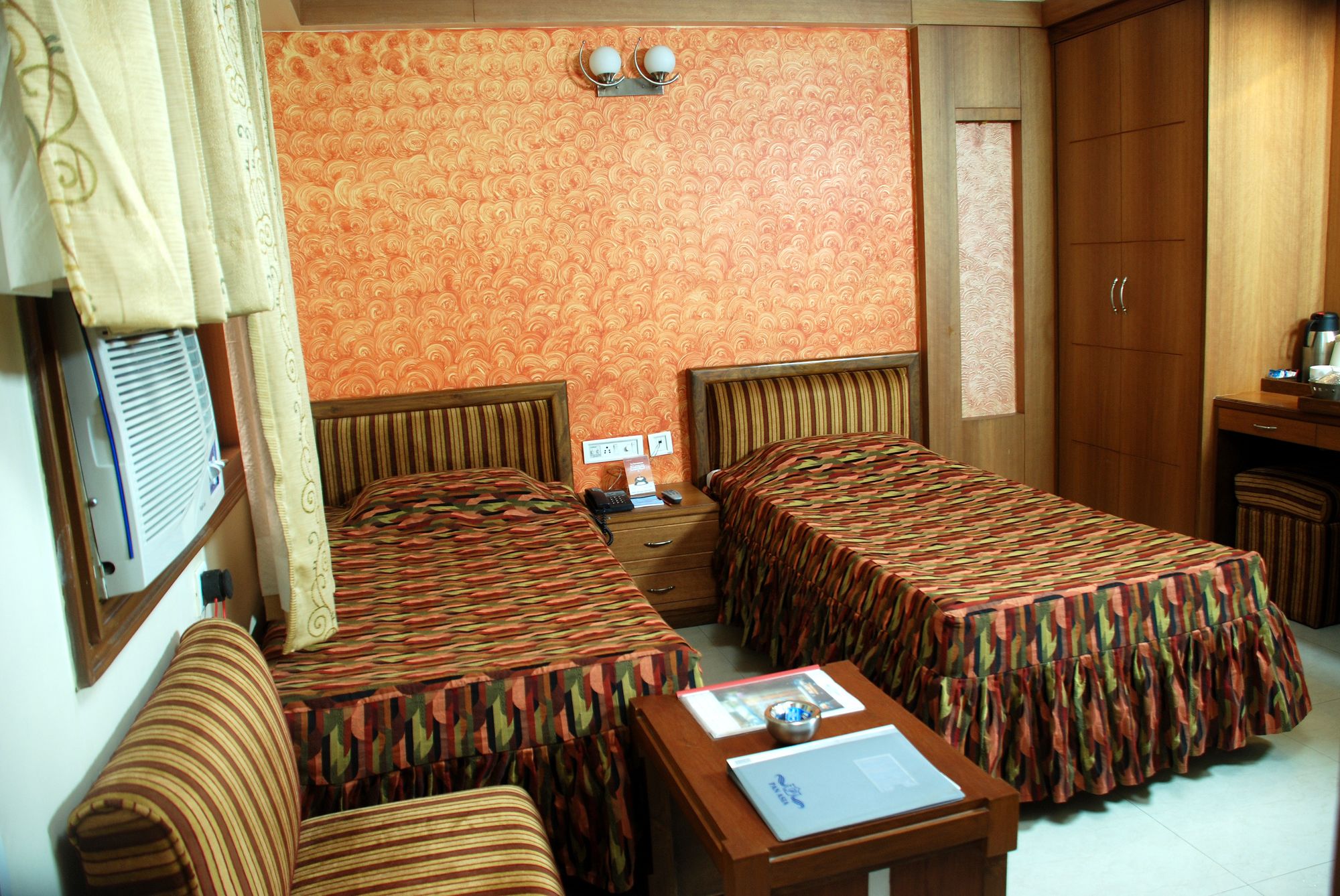 Фото Hotel Pan Asia Continental