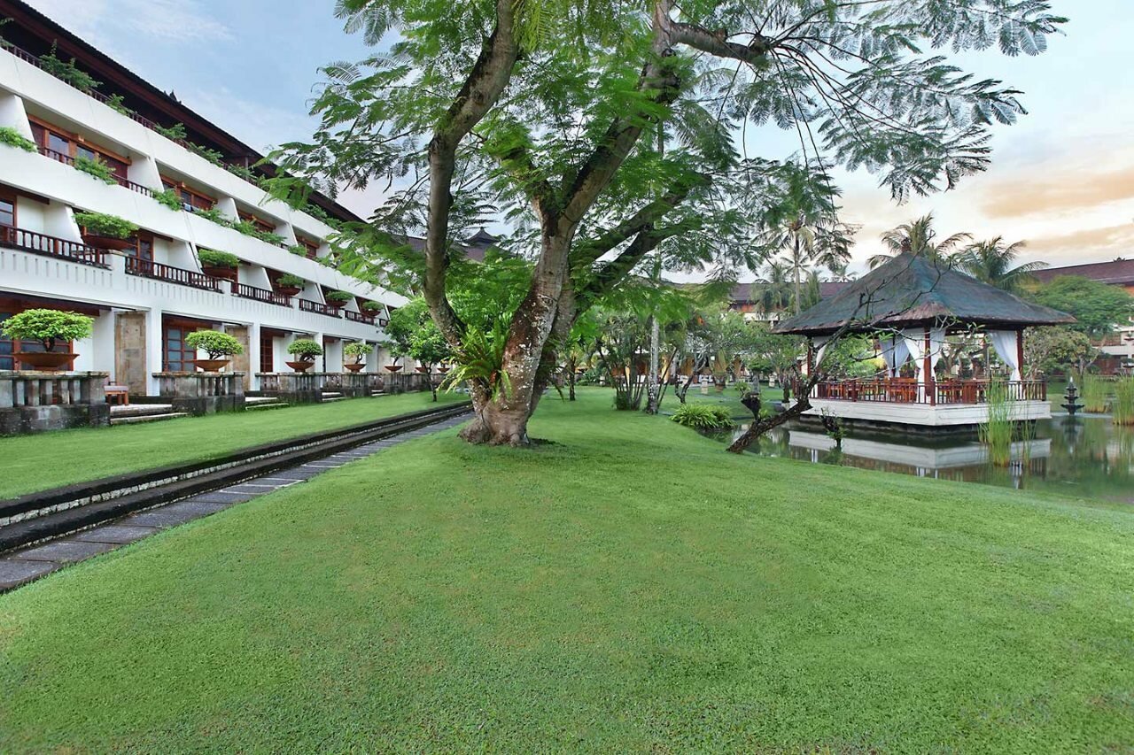 Фото Nusa Dua Beach Hotel