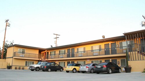 Гостиница Portofino Inn Burbank в Бербанке