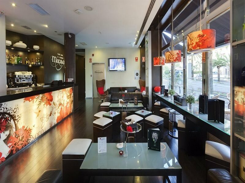 Фото Occidental Santa Cruz Contemporáneo