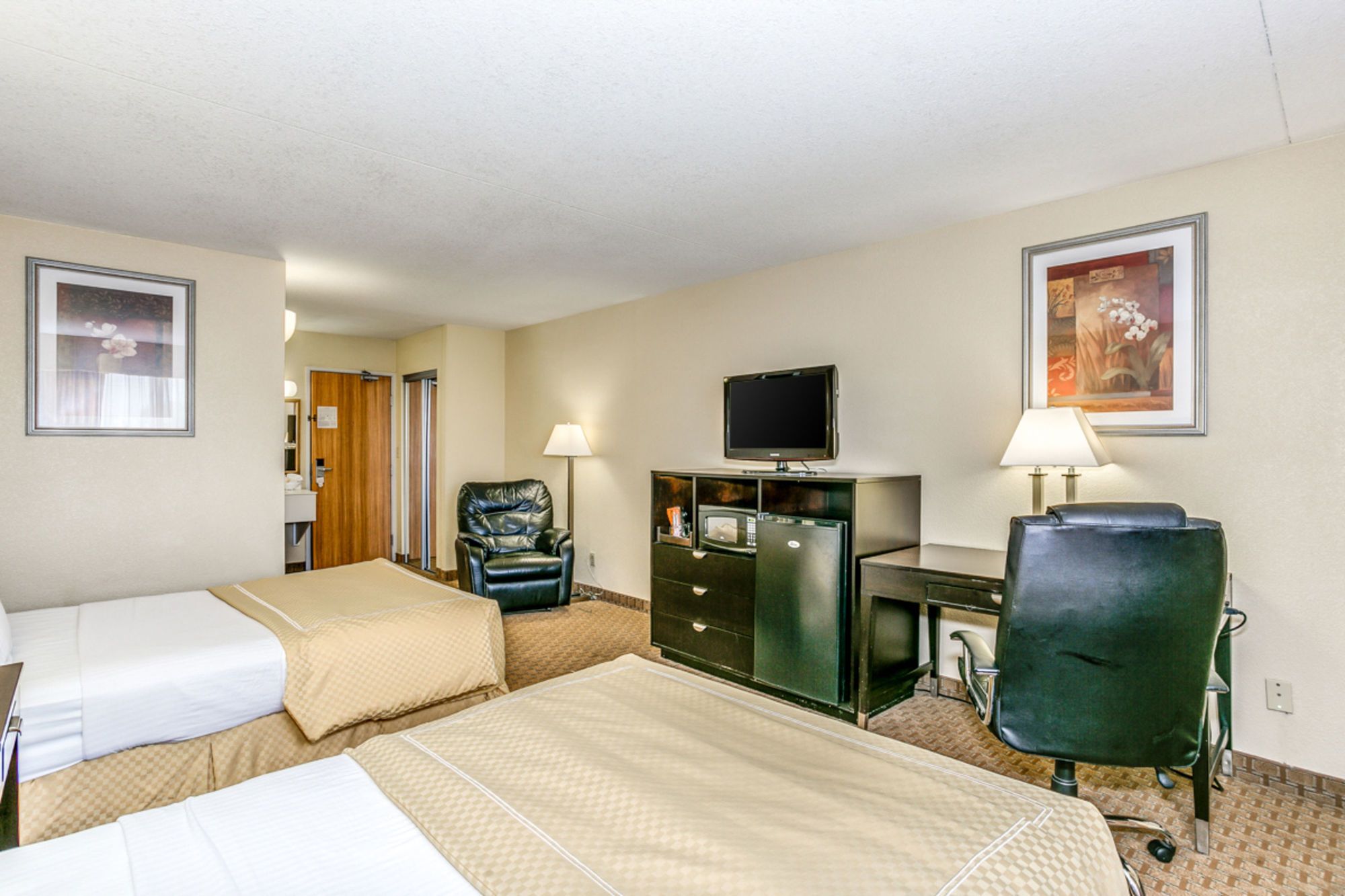 Фото Wingate by Wyndham Wichita Airport