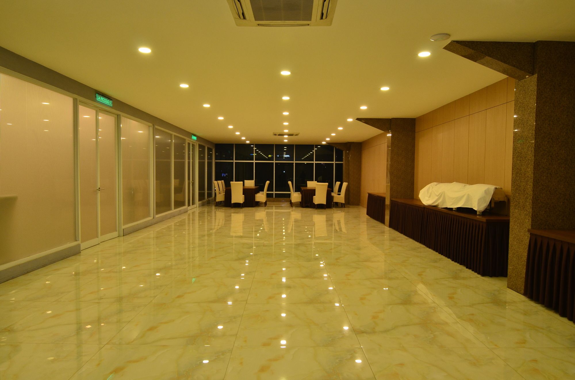 Фото El Cavana Hotel