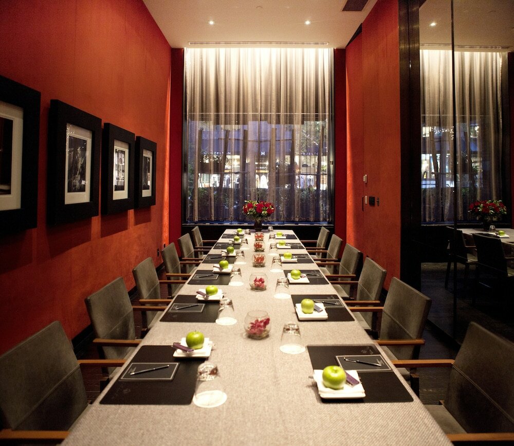 Фото The Hazelton Hotel