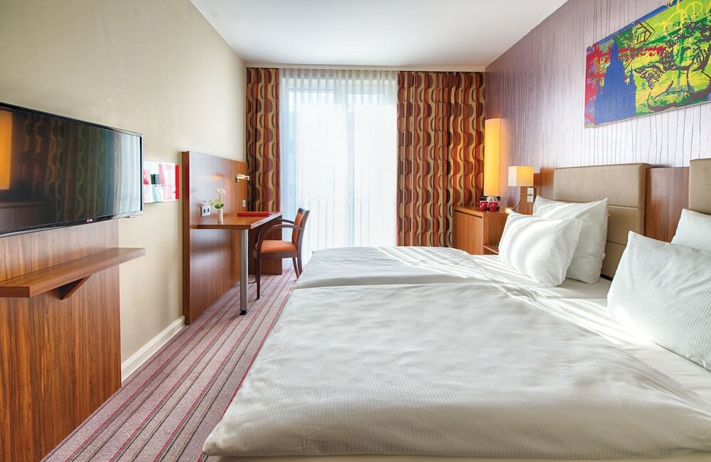 Фото Leonardo Hotel Dresden Altstadt