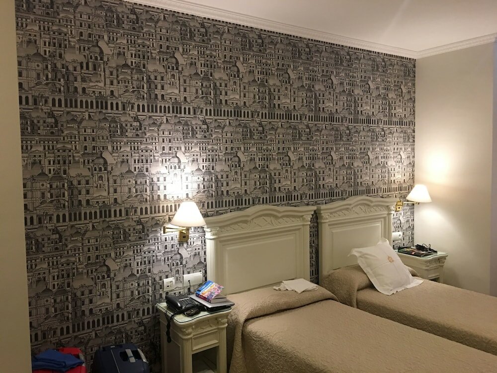 Фото Adriano Hotel