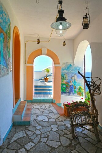 Внешний вид отеля Locanda Costa Diva в Прайано, фото 2