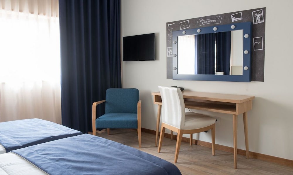 Фото Porto Coliseum Hotel