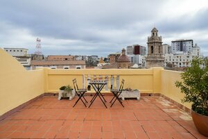 Хостел Purple Nest Hostel Valencia