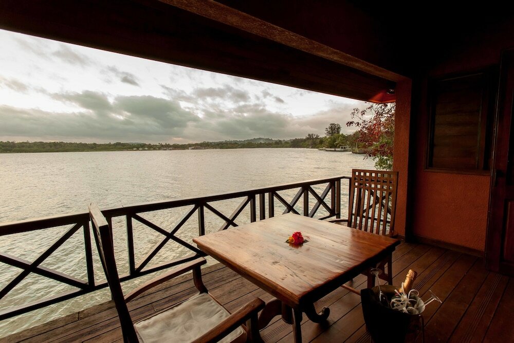 Фото Sunset Bungalows