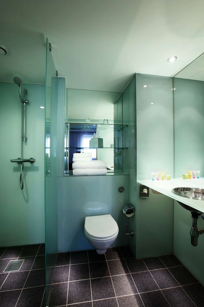 Фото Pentahotel Warrington