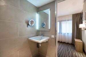 Гостиница Quality Hotel Toulouse Centre