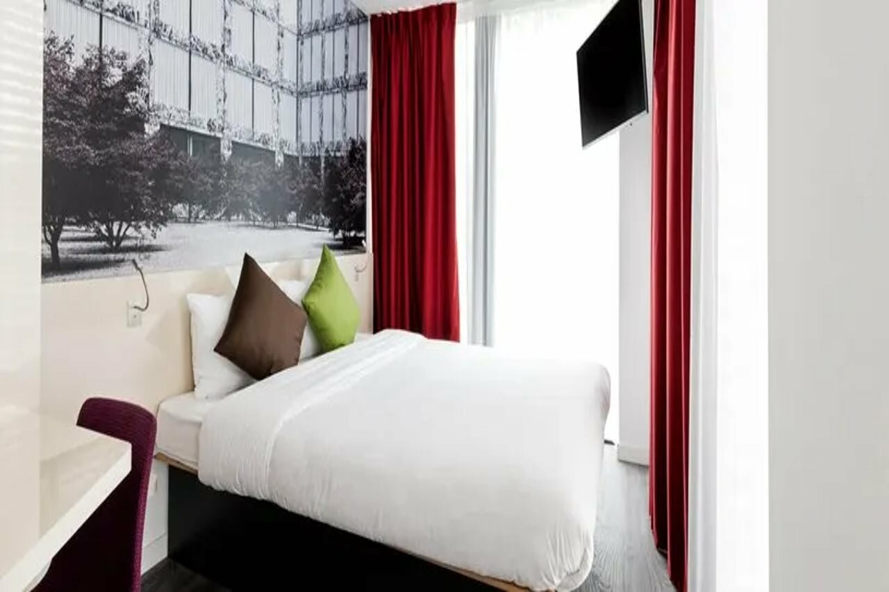 Фото B&b Hotel Zürich East Wallisellen