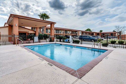 Гостиница Econo Lodge Lake Charles University Area в Лейк-Чарльзе