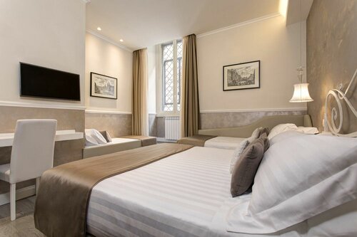 Гостиница Relais de l'Opera в Риме