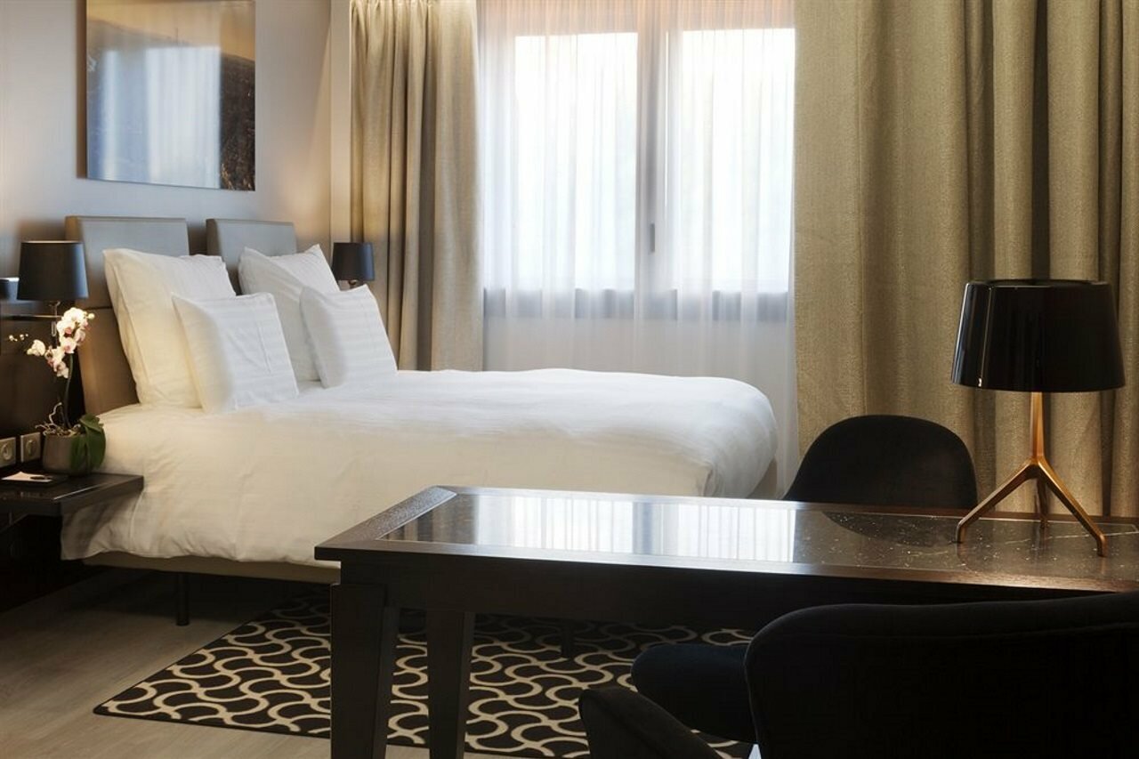 Фото AC Hotel Paris Porte Maillot