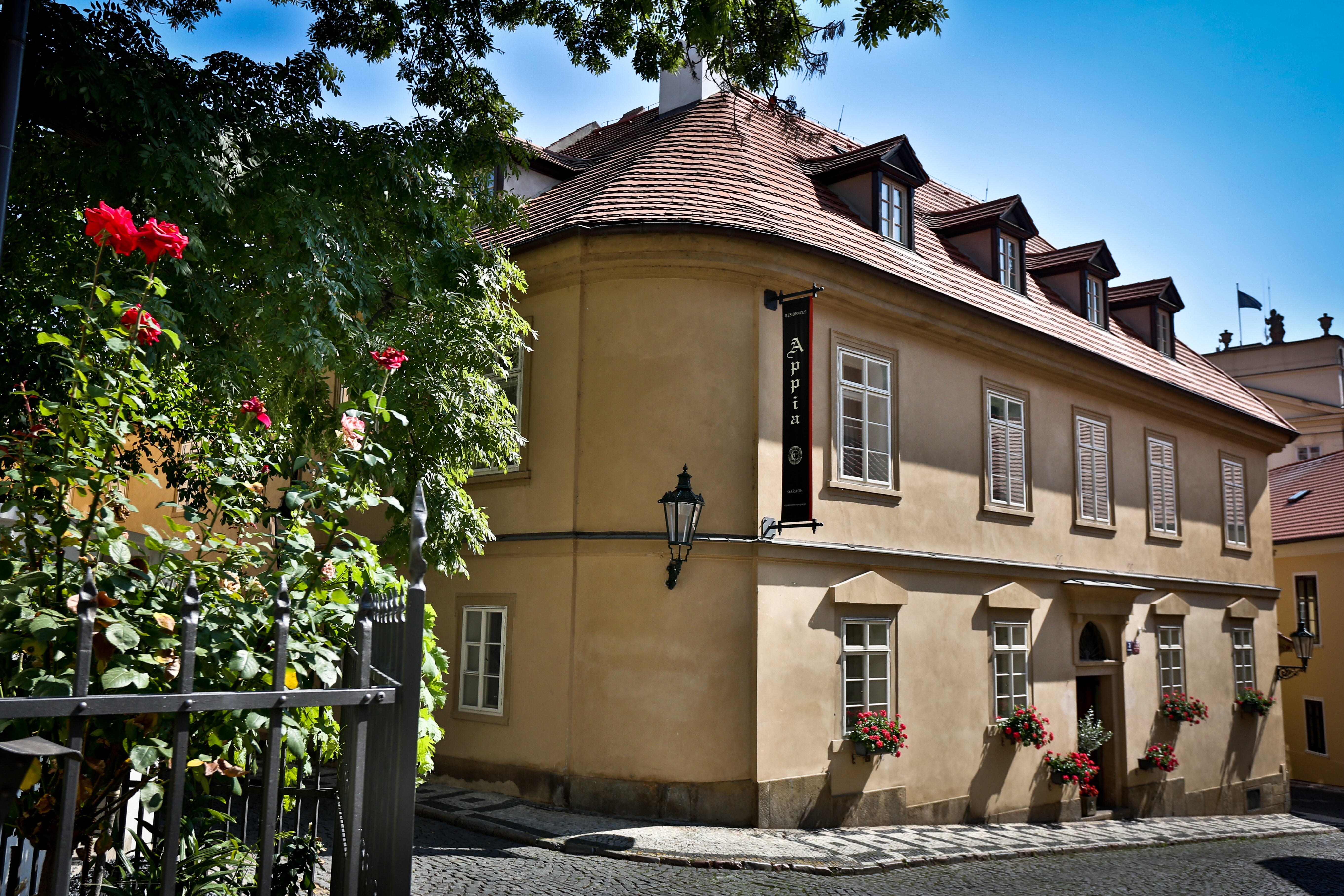 Фото Appia Hotel Residences