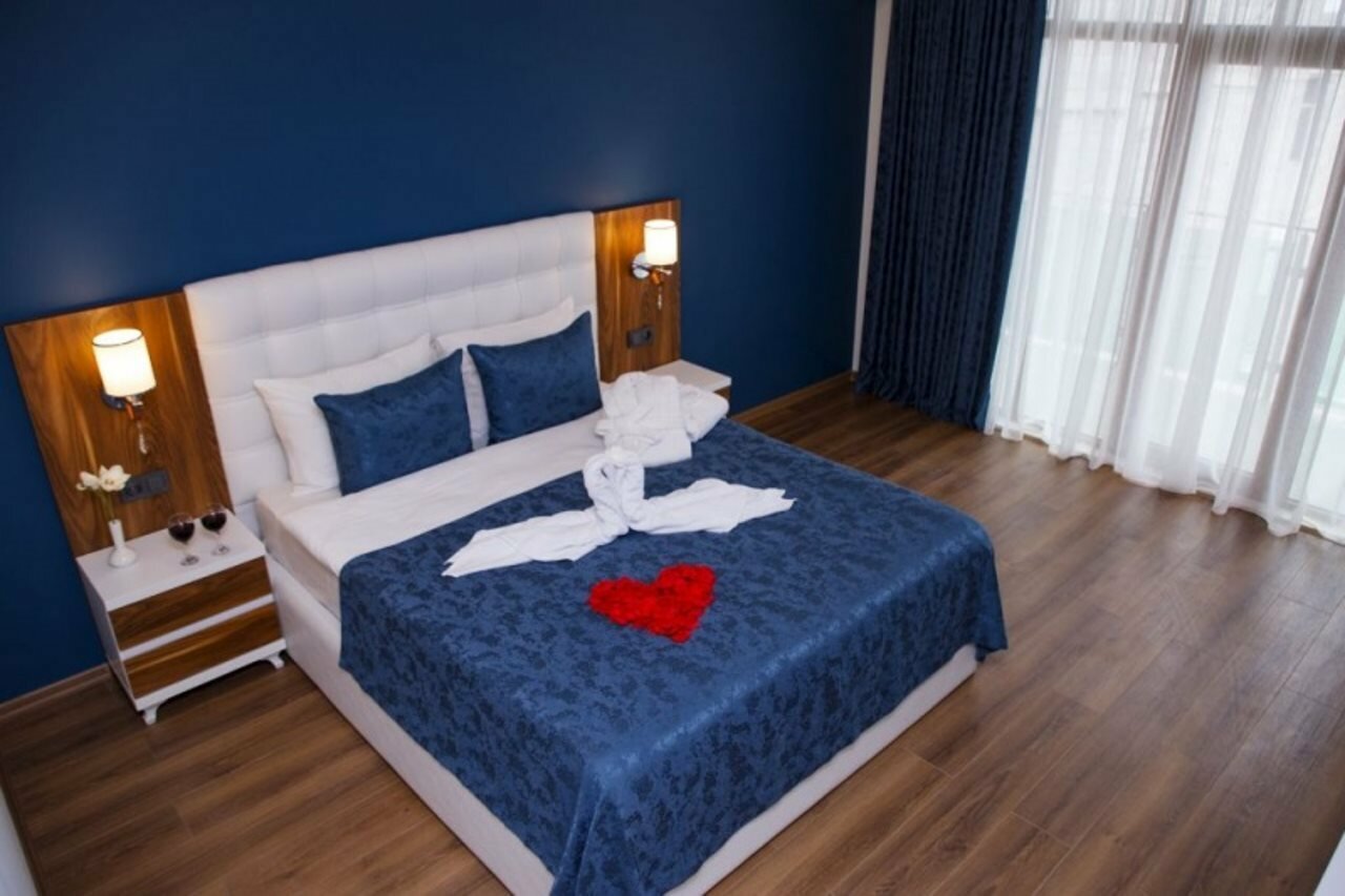 Фото Aqua Hotel & Apartments Batumi