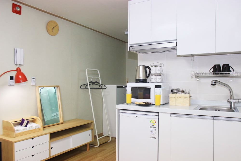 Фото Hostel Kw Gangnam