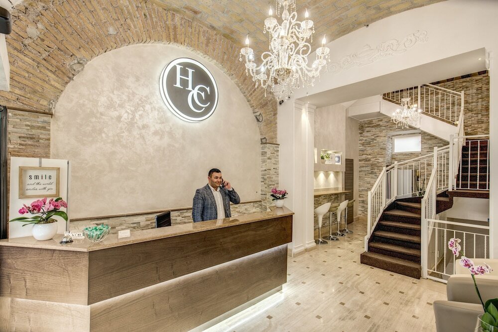 Фото отеля 2