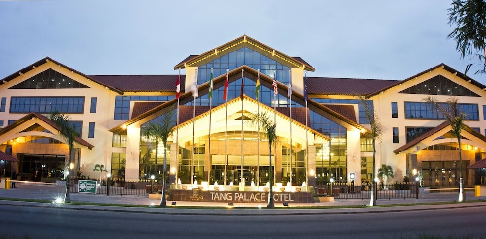 Фото Tang Palace Hotel