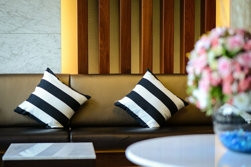Фото Hisea Huahin Hotel