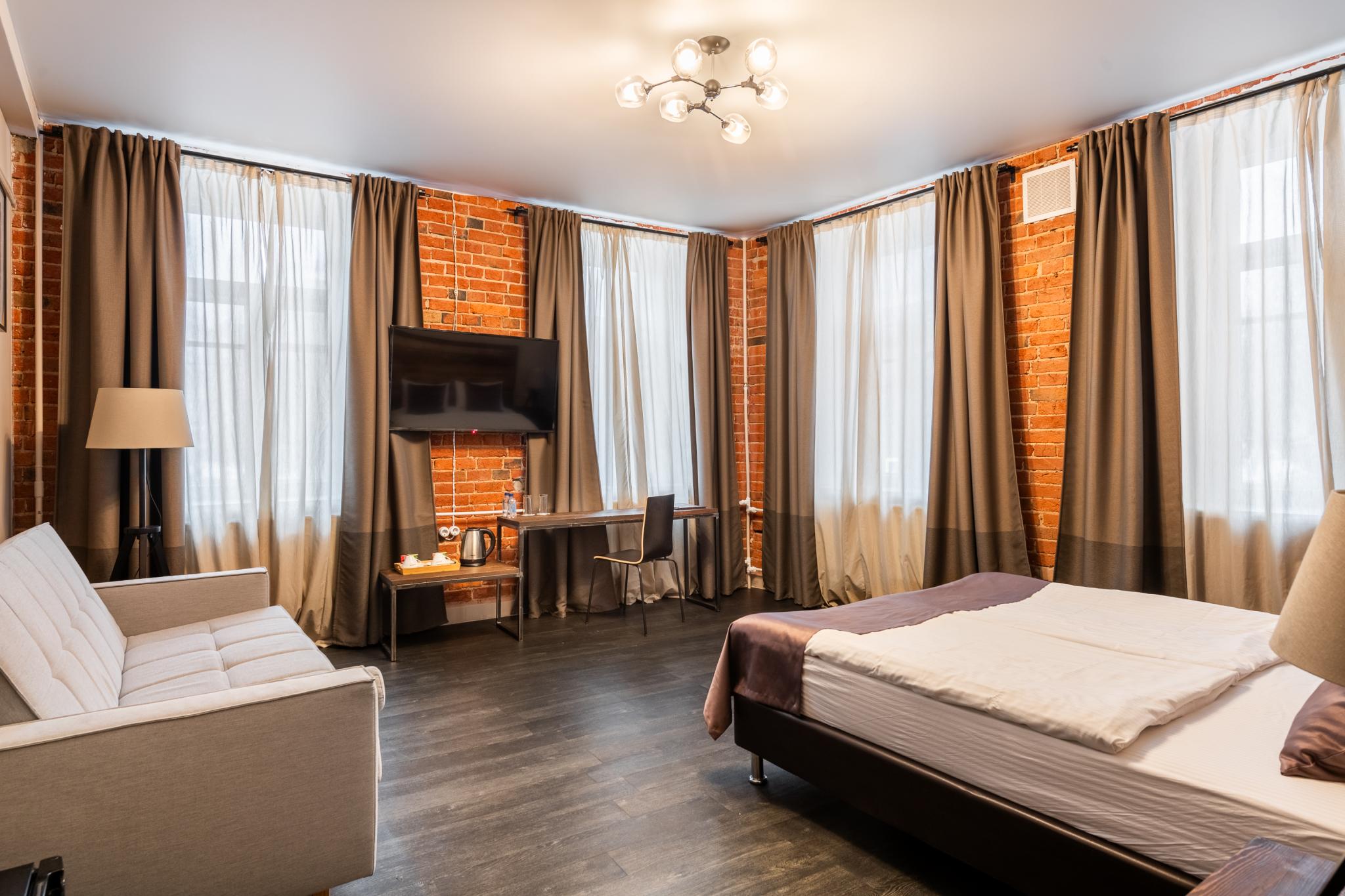 Фото отеля 2