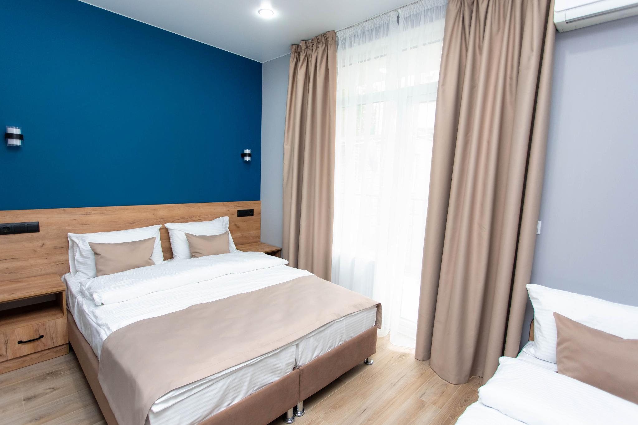 Фото Карс Делюкс